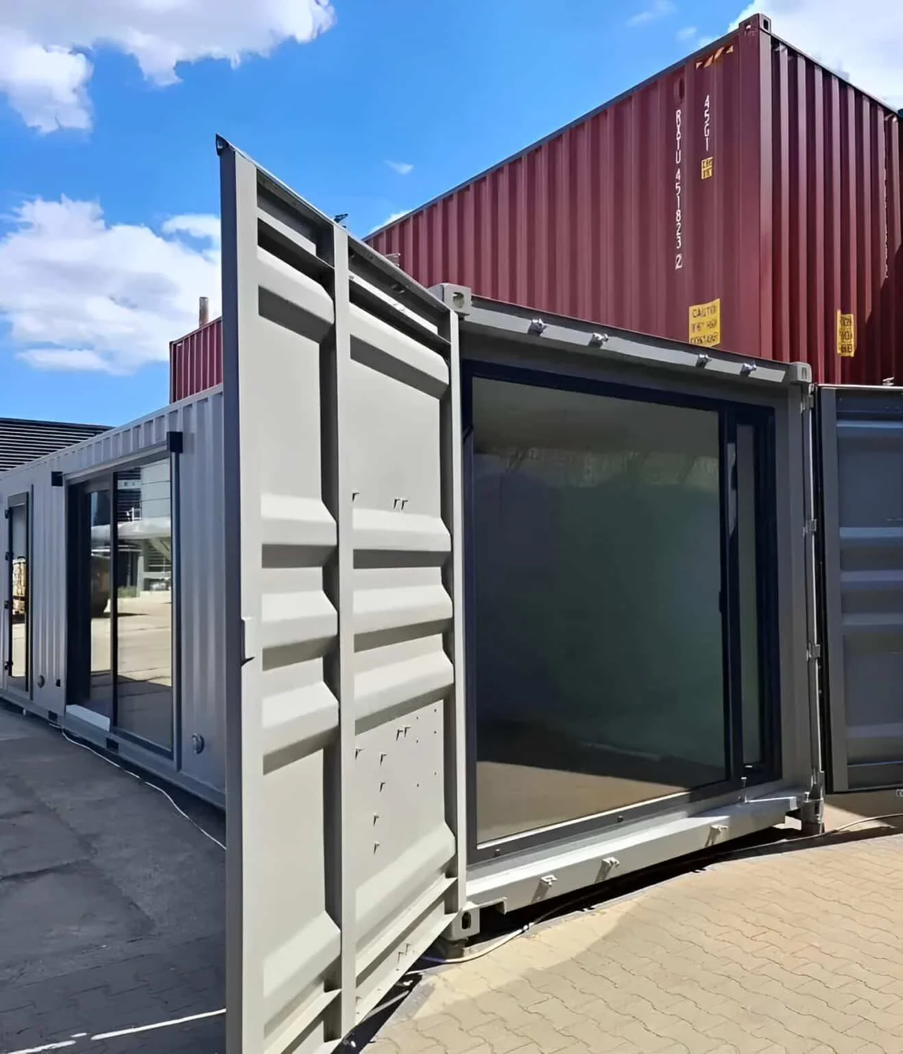 Custom 40ft Shipping Container House - Image 9