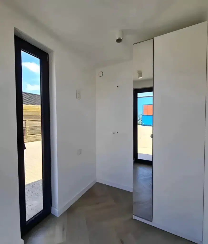 Custom 40ft Shipping Container House - Image 6
